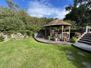 Photo 35- click for photo gallery